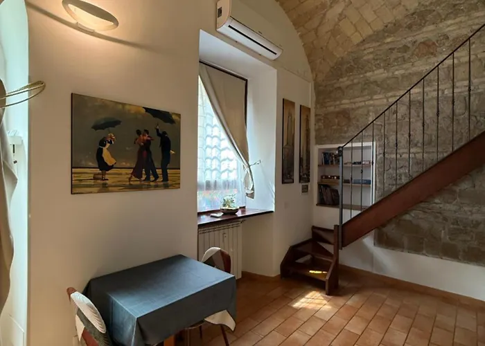 Apartment M81, An Elegant Loft In The Heart Of *