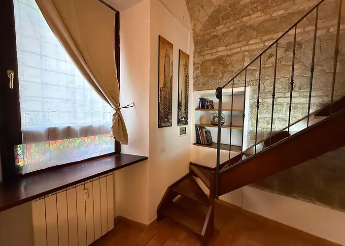Appartamento M81, An Elegant Loft In The Heart Of Roma